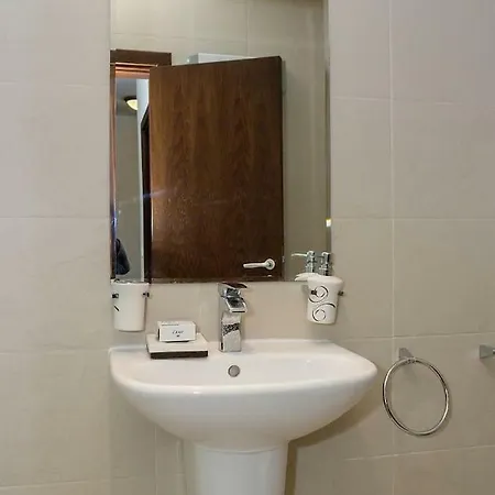 Apartment Superb 2-bdr Luxury Apt. With Pool In Mare *