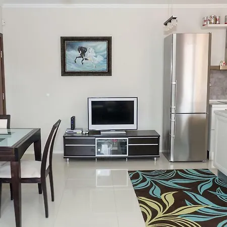 Apartment Superb 2-bdr Luxury Apt. With Pool In Mare *