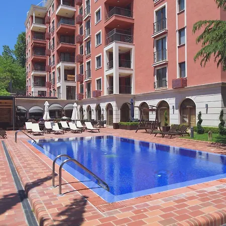 Apartmán Superb 2-Bdr Luxury Apt With Pool In Villa Mare By Flat Mаnager *
