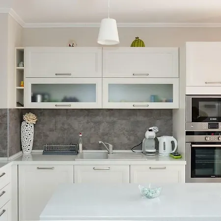 아파트 Superb 2-bdr Luxury Apt. With Pool In Mare